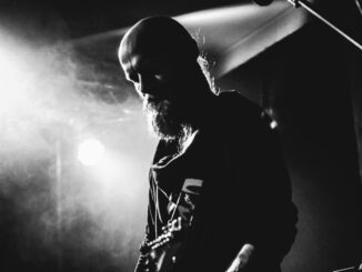 Maciej Stoliński podczas koncertu Rigor Mortiss, fot. archiwum zespołu